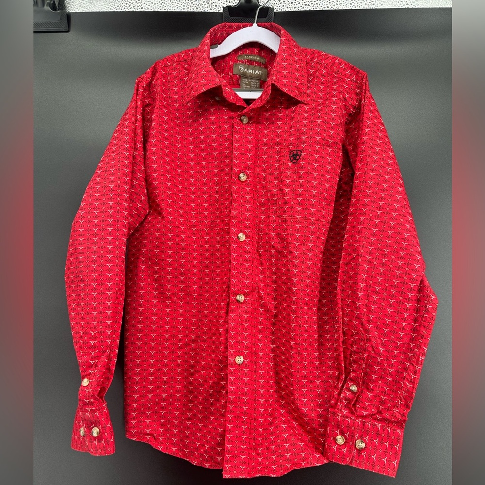 Boys‎ Ariat Red Long Horn Button-down shirt size 10/12
